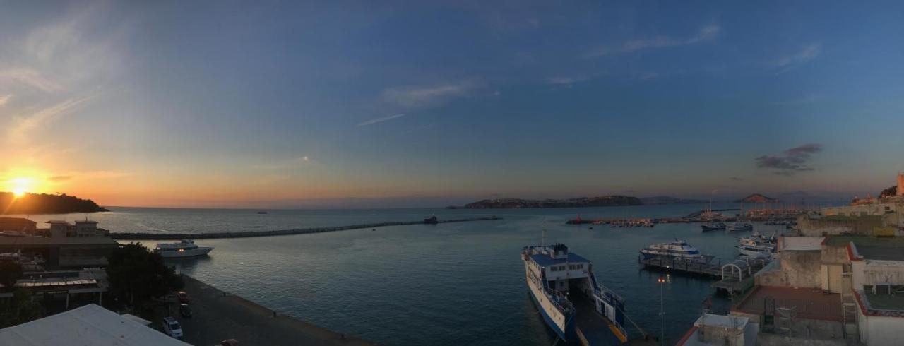 Bed and Breakfast Vento di mare Procida Esterno foto